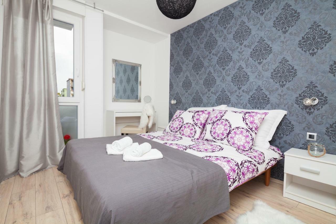 Apartman Ester Pula Exterior photo
