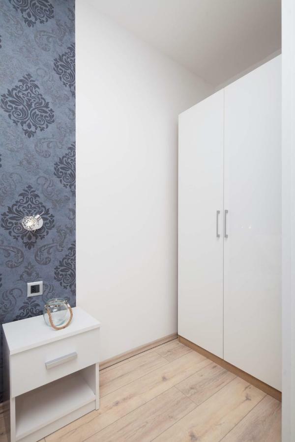 Apartman Ester Pula Exterior photo